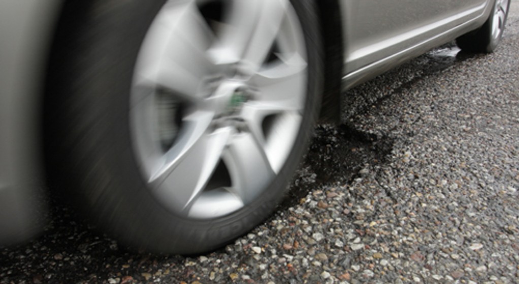 Dziura w jezdni. Kto zapłaci za szkodę?