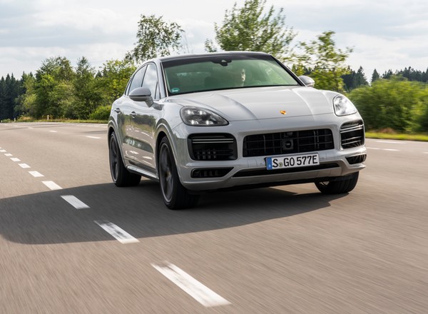 Porsche Cayenne Turbo S-E Hybrid – pierwsza jazda najmocniejszą hybrydą V8