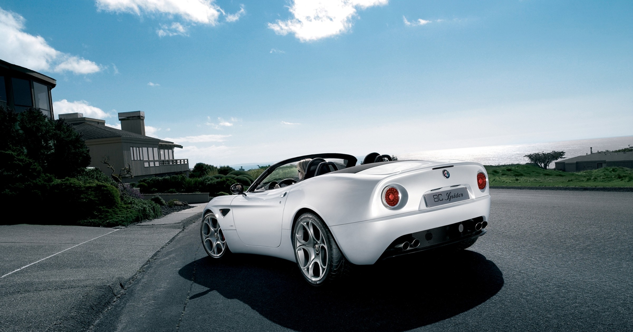 Alfa Romeo 8C Competizione 