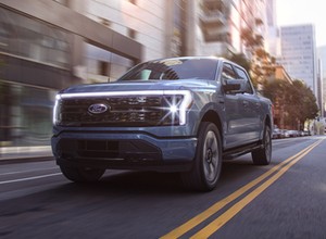 Ford pracuje nad recyklingiem akumulatorów do aut elektrycznych