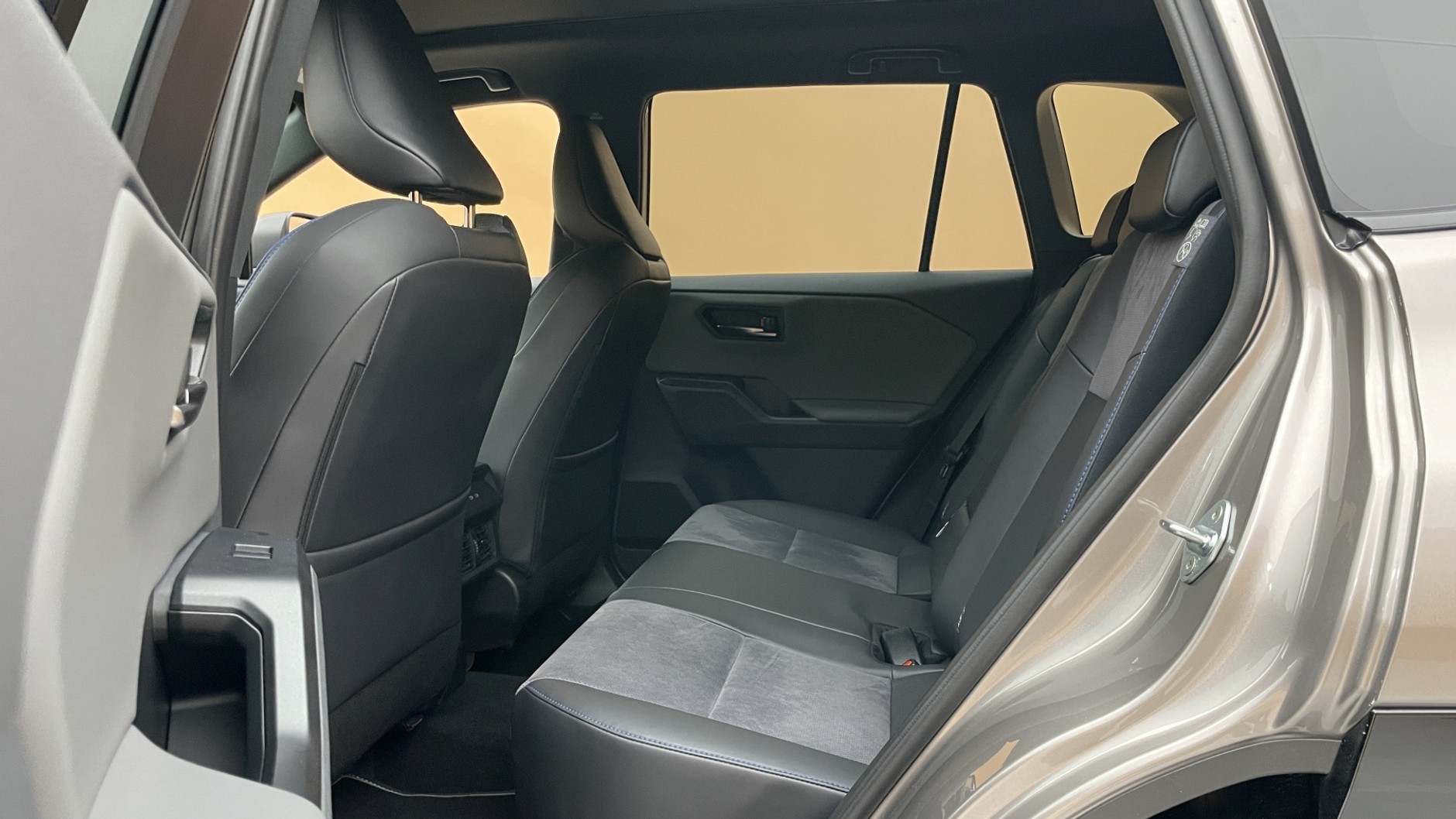 Nowa Toyota RAV4 (2025)