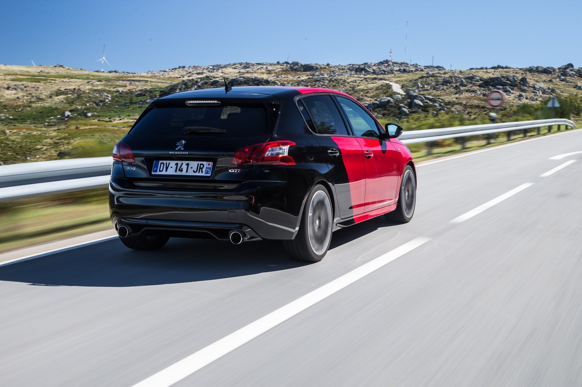 Peugeot 308 GTi – francuska definicja hot-hatcha