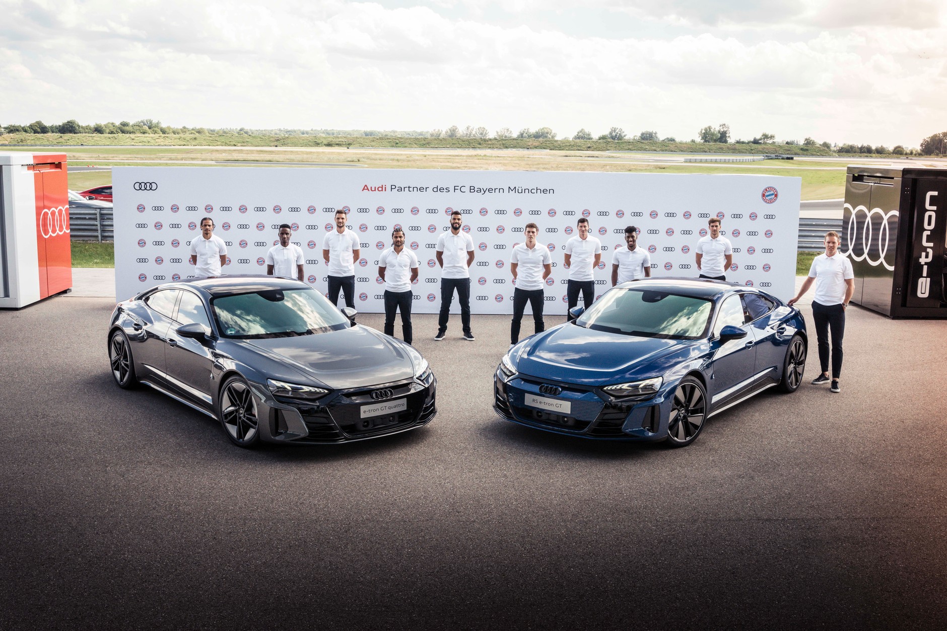 FC Bayern Audi e-tron GT