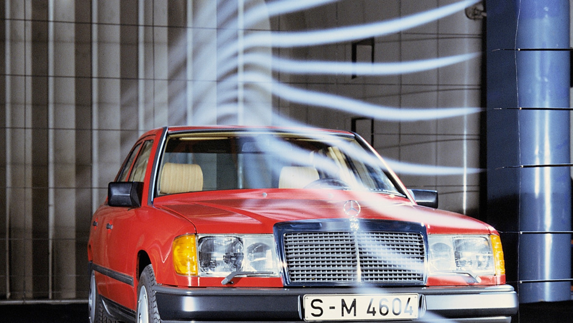 Mercedes W124 ma 35 lat
