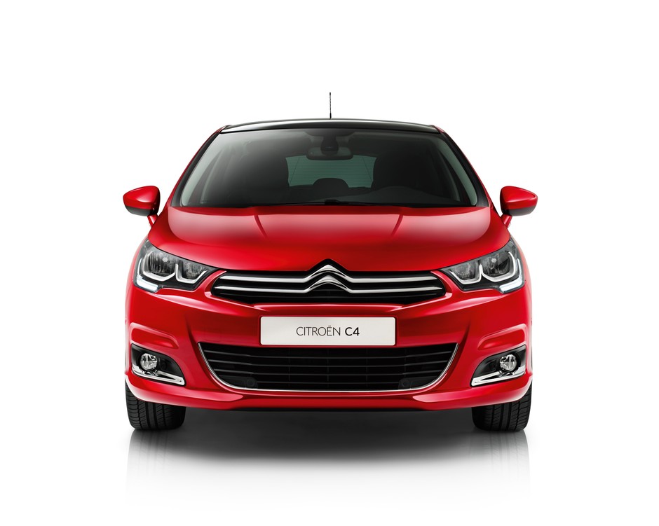 Odświeżony Citroen C4