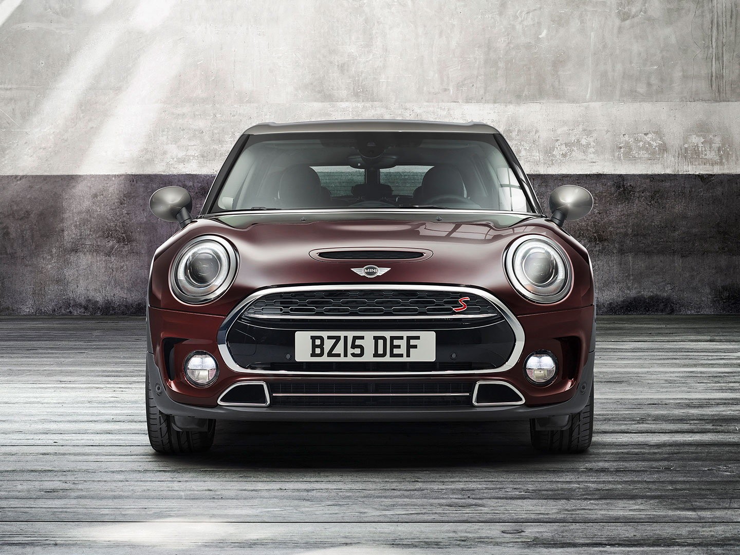Nowy Mini Clubman: 3 cylindry i 8 biegów