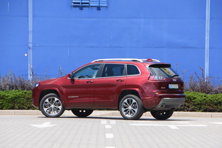 Jeep Cherokee Overland – terenówka na luksusowo