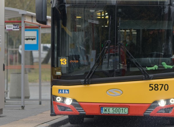 Zepsuty autobus zablokował prezydenta Andrzeja Dudę. Jak to się stało?
