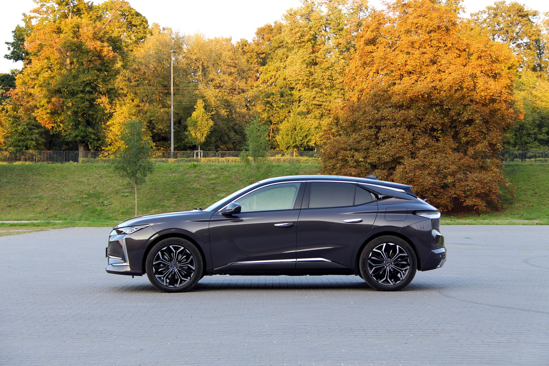 DS 4 PHEV Antoine De Saint Exupery