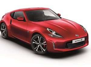 Nissan 370Z po delikatnym liftingu