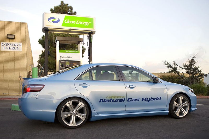 Los Angeles 2008: Toyota CNG Camry Hybrid Concept – ekologiczna niespodzianka