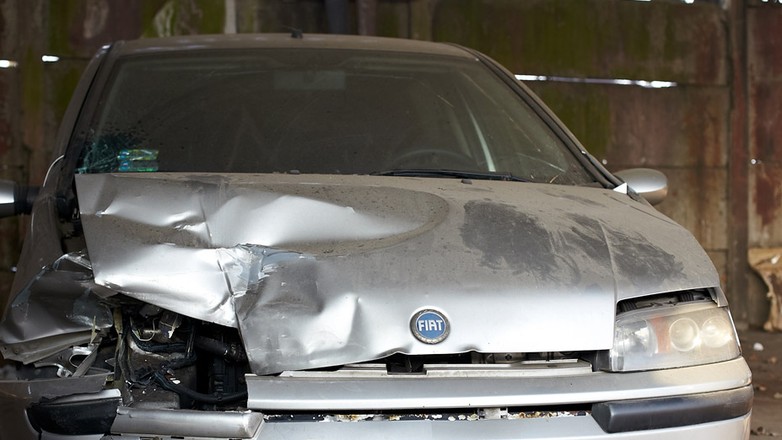 Naprawa bezgotówkowa czy gotówka od ręki?