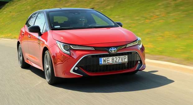 Toyota Corolla 2.0 Hybrid Dynamic Force – nareszcie z dobrą dynamiką | TEST