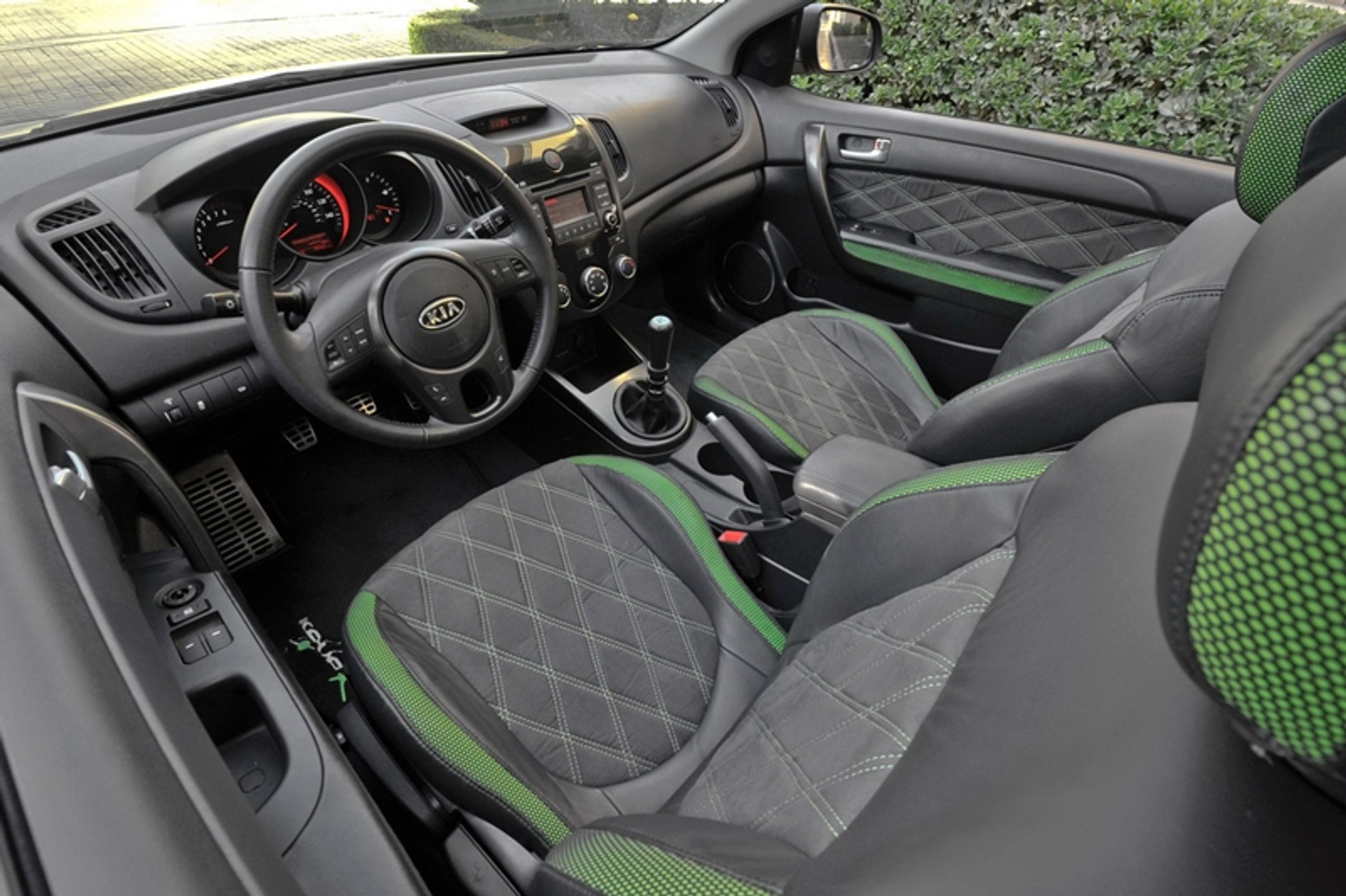 Kia Forte Koup Type R jest zajefajna!