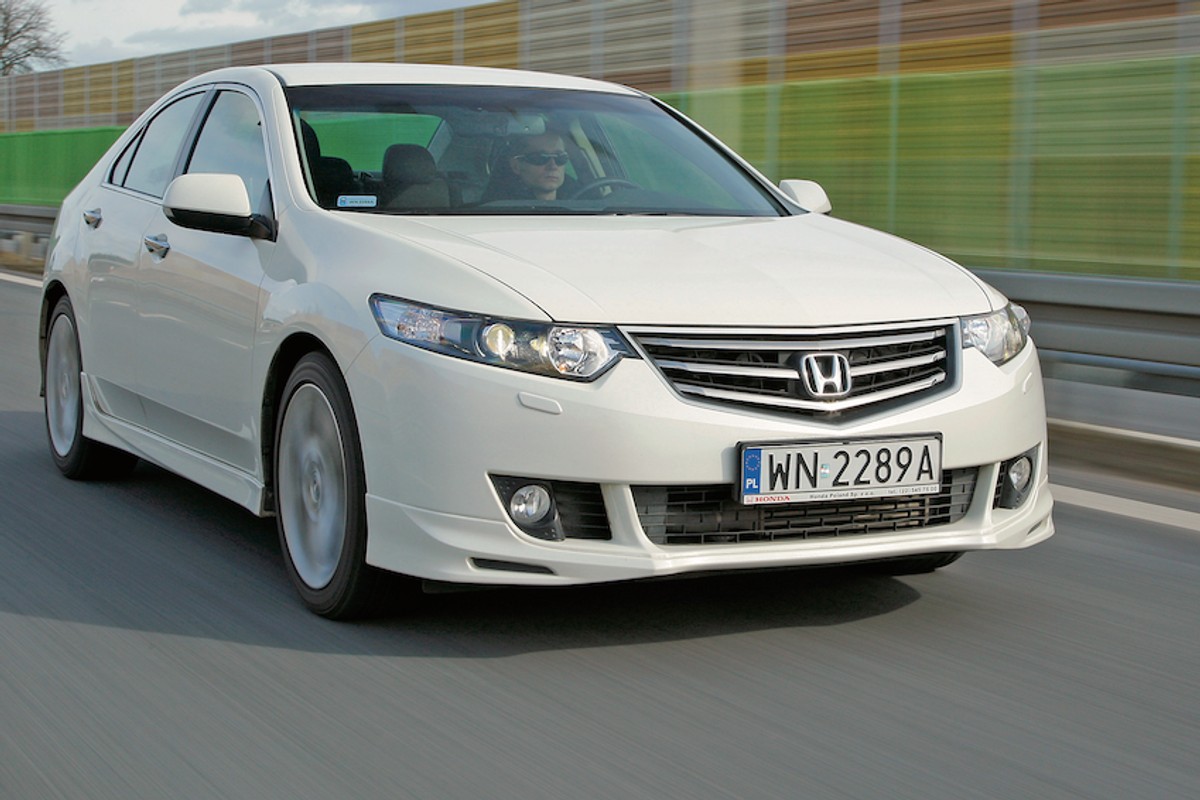 Pojedynek pancernych "Japończyków". Trwalsze Mazdy czy Hondy?