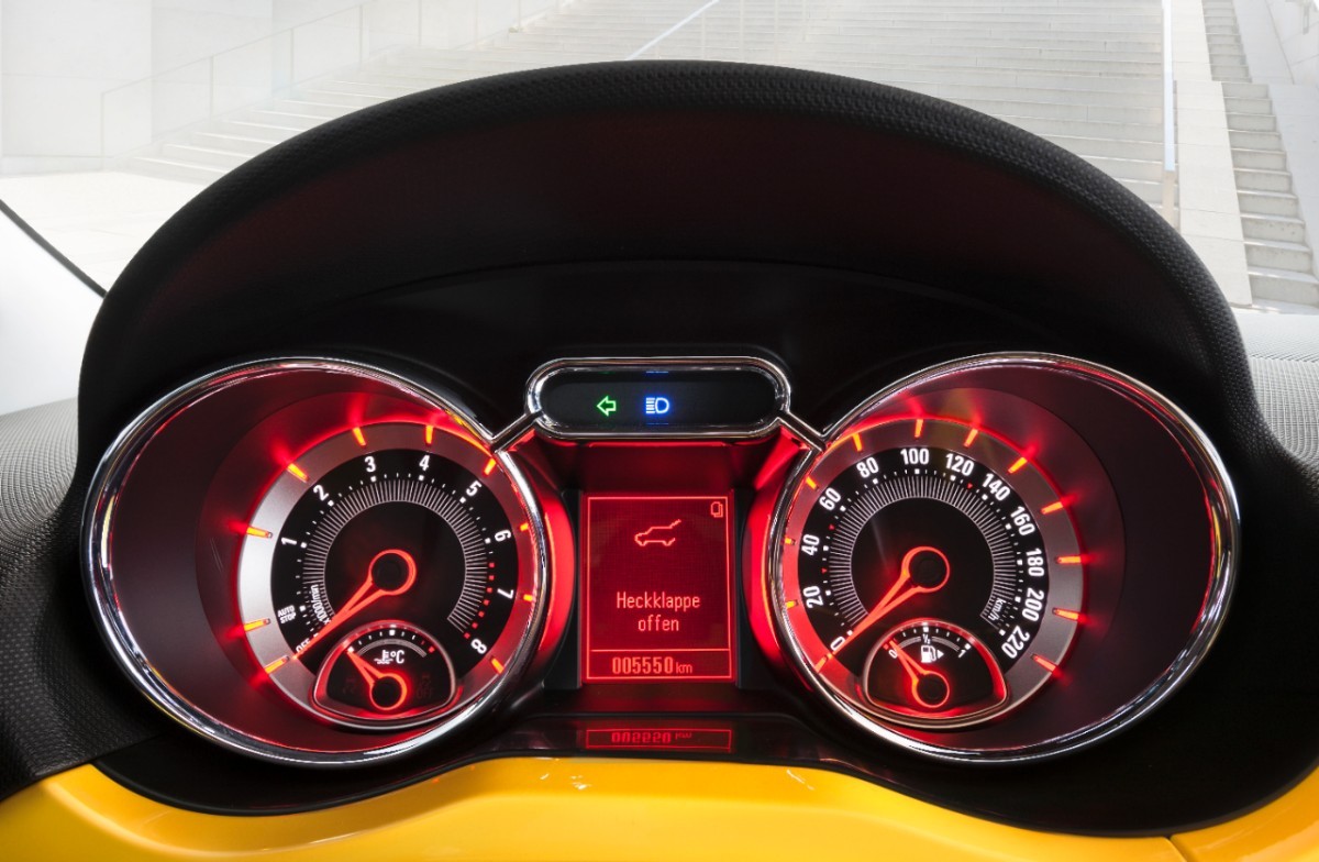 Opel Adam bez tajemnic - zdjęcia