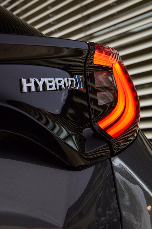 Mazda 2 Hybrid 2022