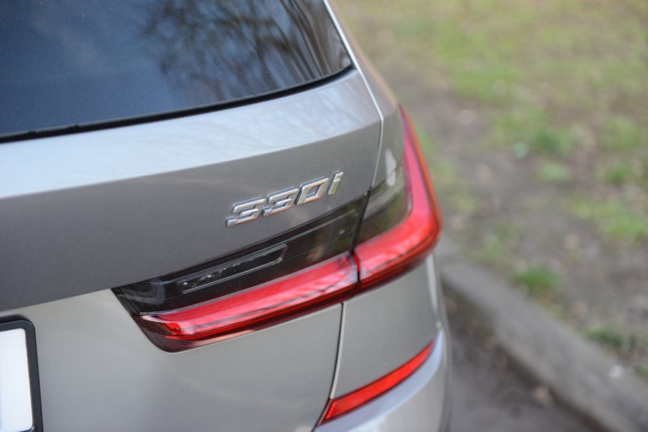 BMW 330i xDrive Touring