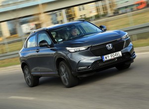 Honda HR-V e: HEV – Idealna do miasta, ale czy dla rodziny? – Test