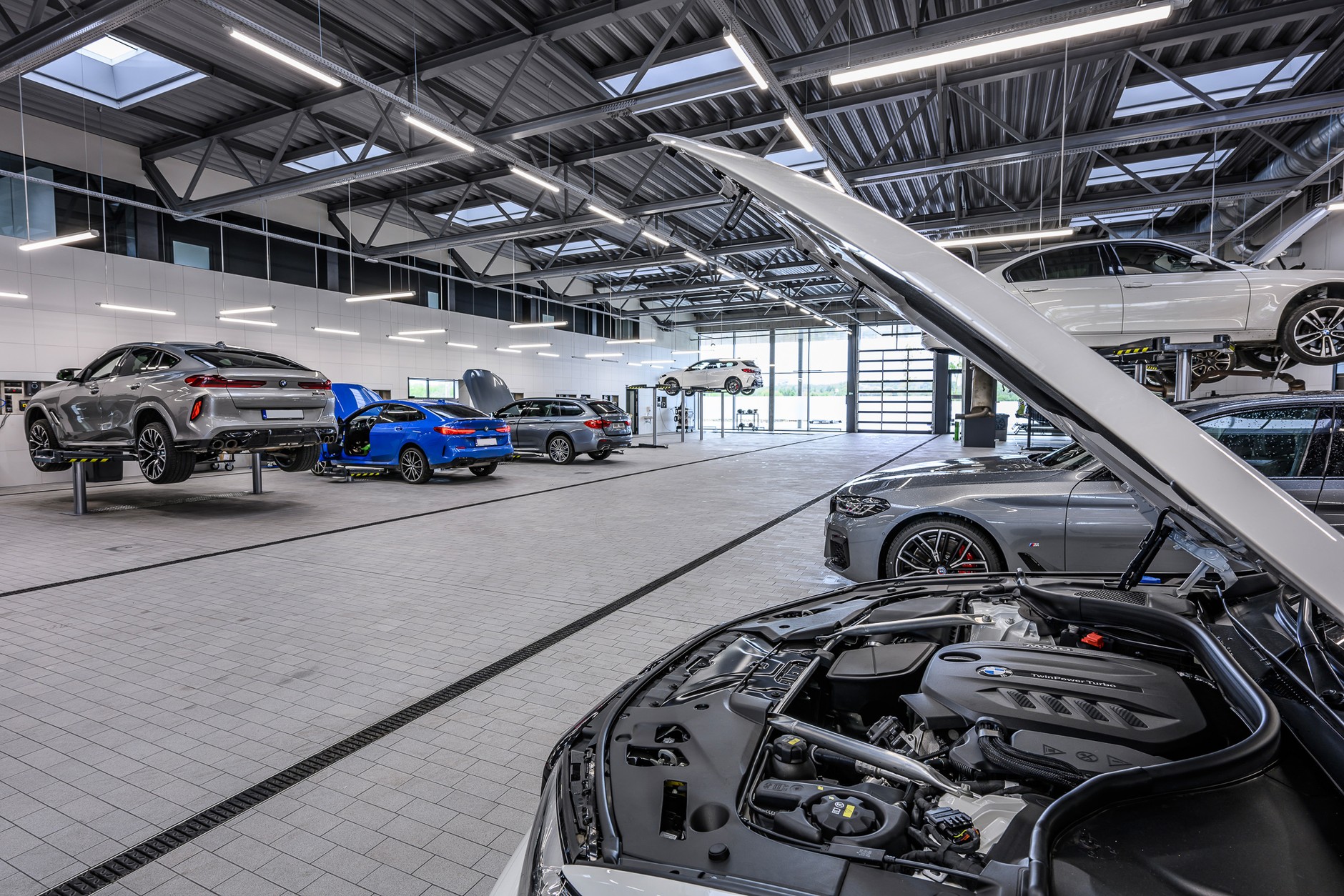 Największy salon BMW w Europie