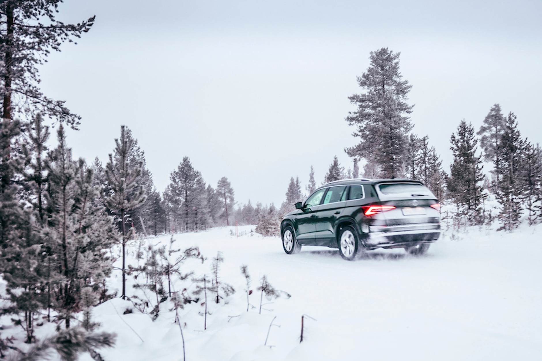 Skoda 4x4 – jazda na lodzie i śniegu