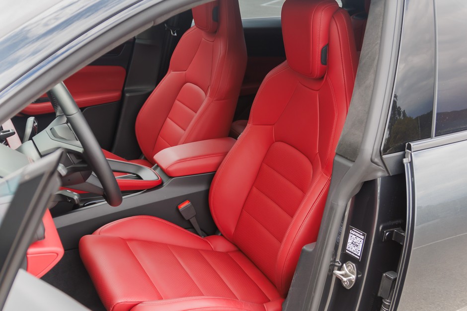 2024 Porsche Macan