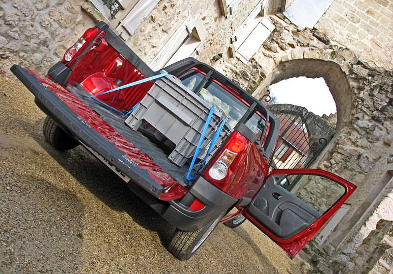 Dacia Logan van i pick-up: pierwsze jazdy (ceny w Polsce)