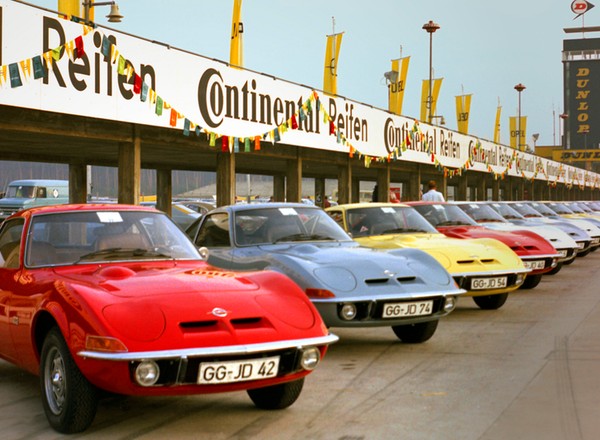 Techno Classica Essen 2016: atrakcje Opla