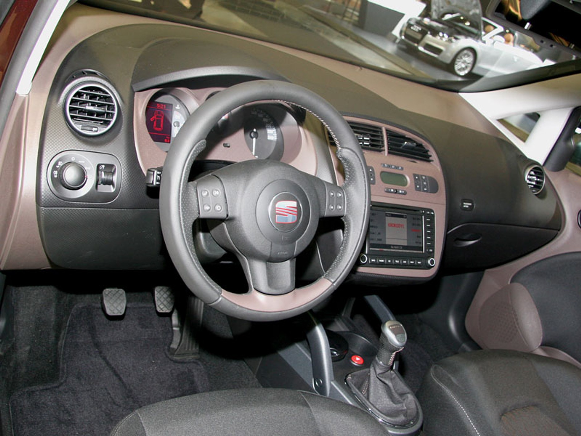 Autosalon Brno 2009: zgłosiło się tylko 5 producentów