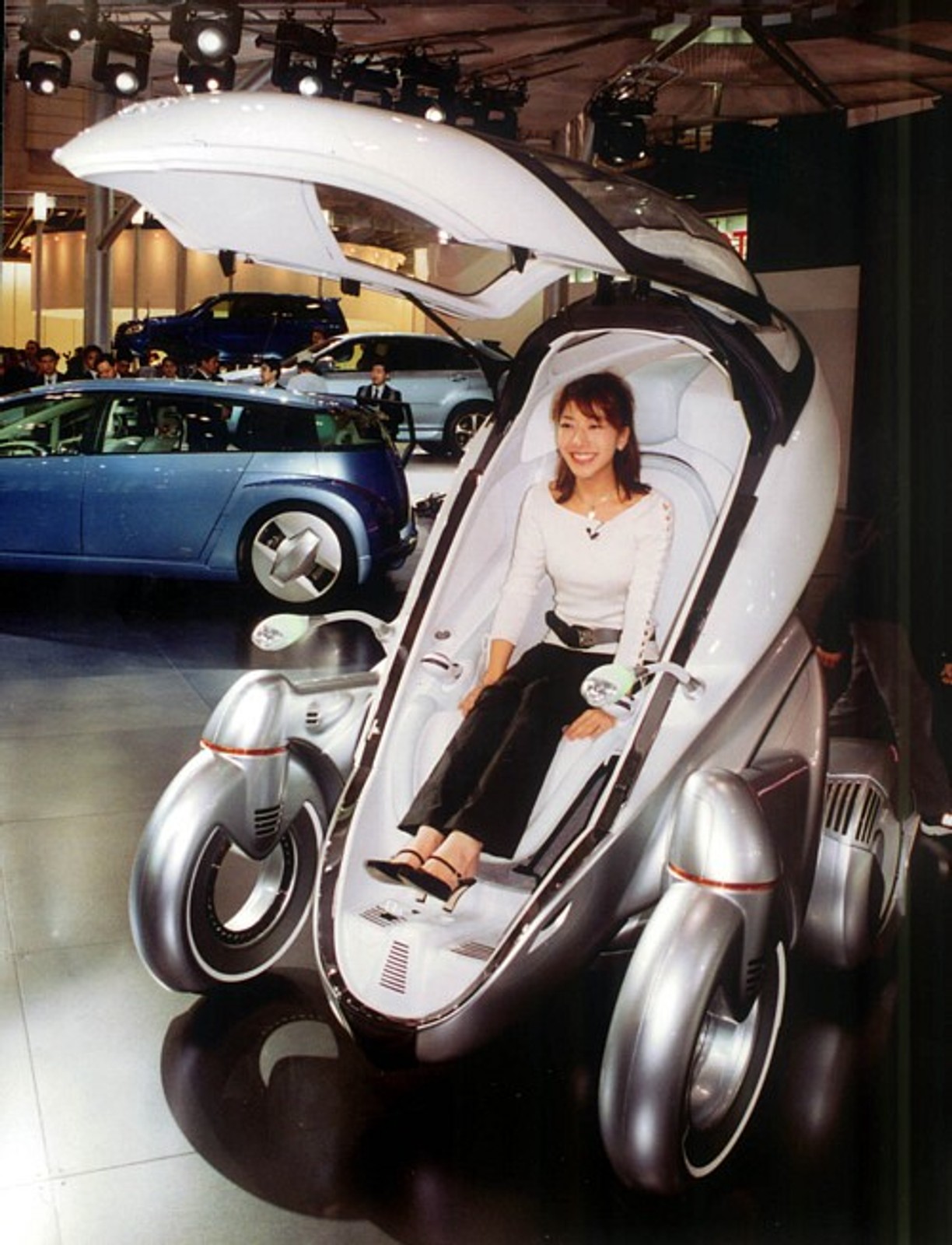 37 Tokyo Motor Show (23.10 - 05.11)