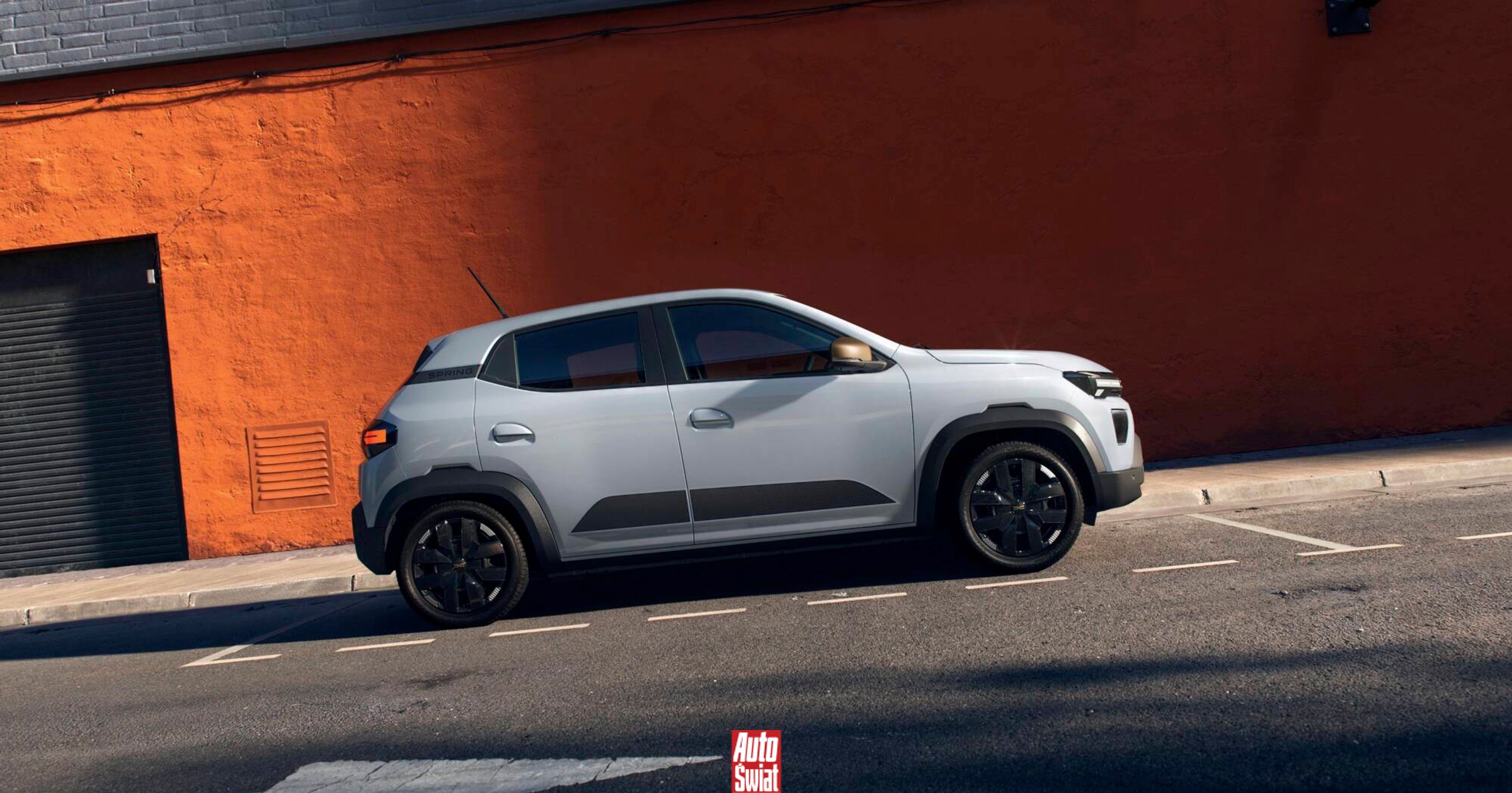 Dacia Spring w Polsce z nowymi silnikami i baterią. Ceny od 66 500 zł