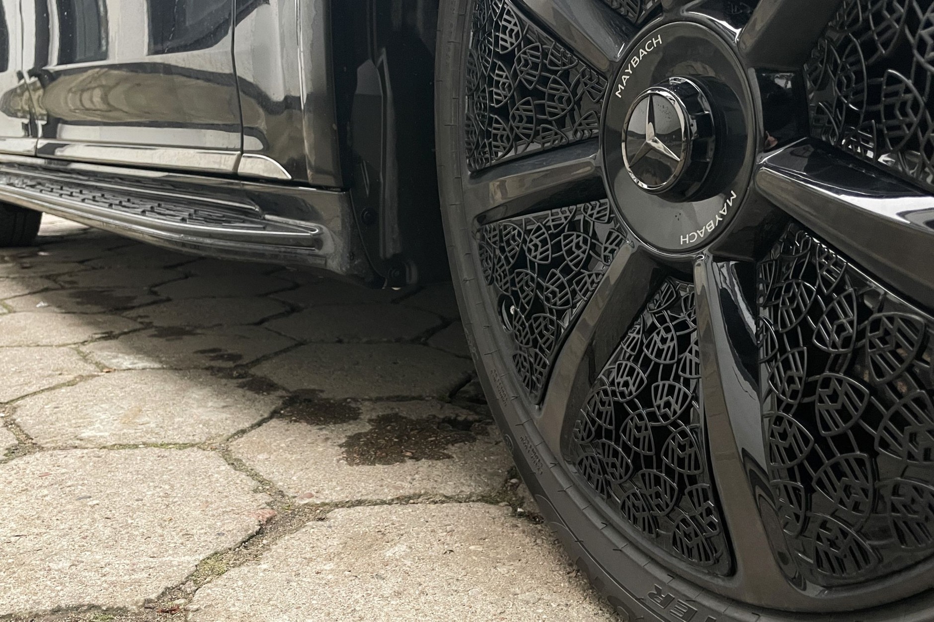 Mercedes-Maybach EQS SUV