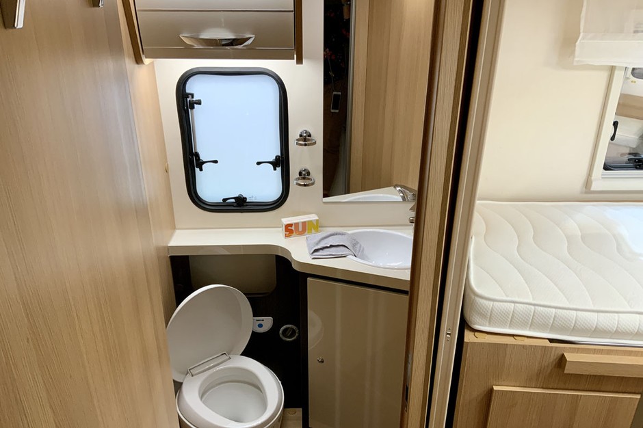 Caravan Salon 2021