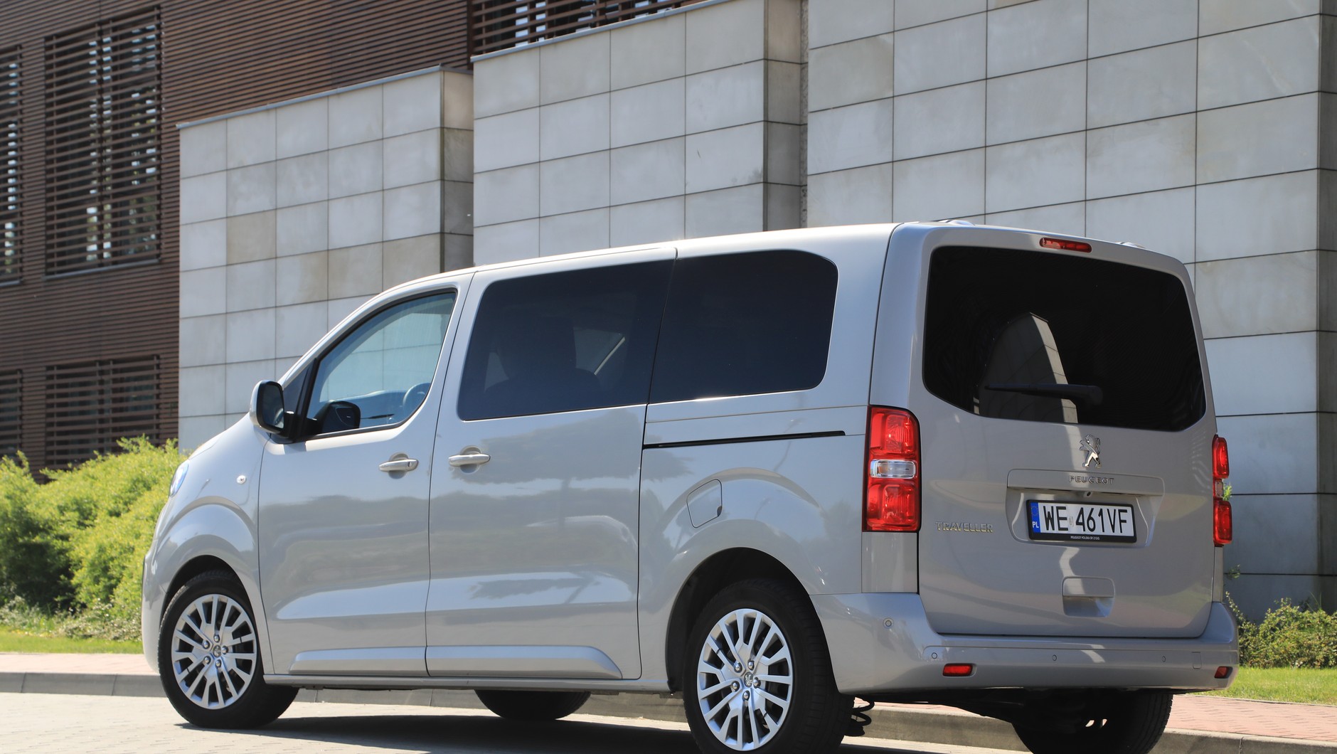 Peugeot Traveller - zdjęcie poglądowe