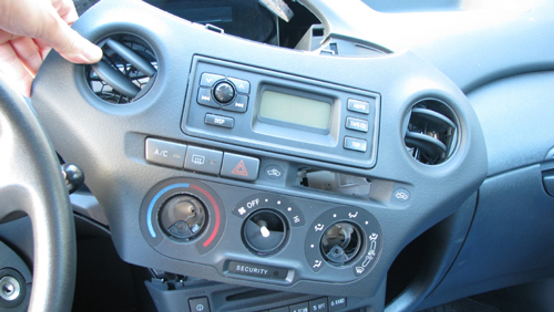 Więcej mocy, czyli rozbudowa fabrycznego systemu car audio