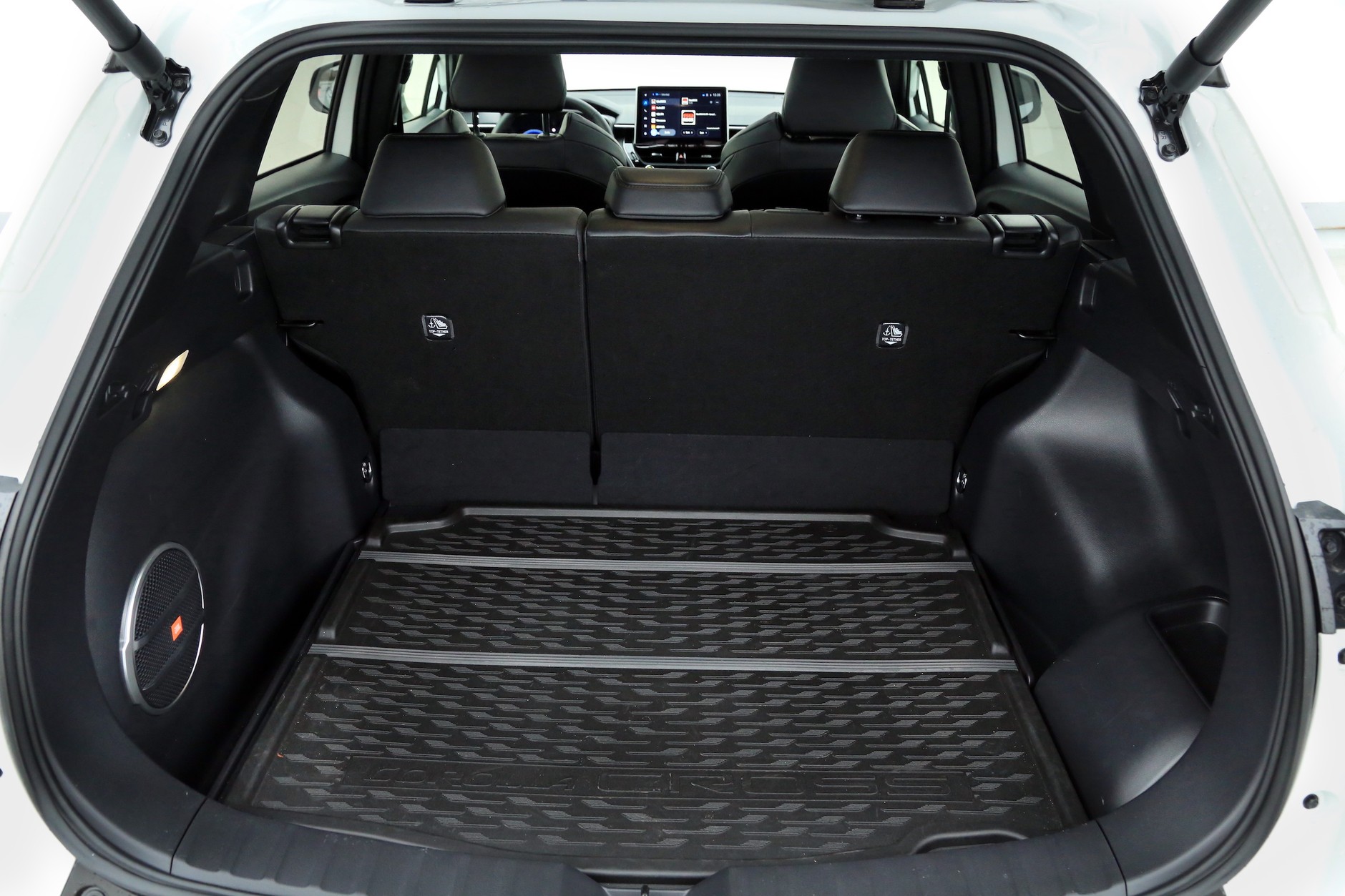 Toyota Corolla Cross 2.0 Hybrid AWD-i (2022 r.)
