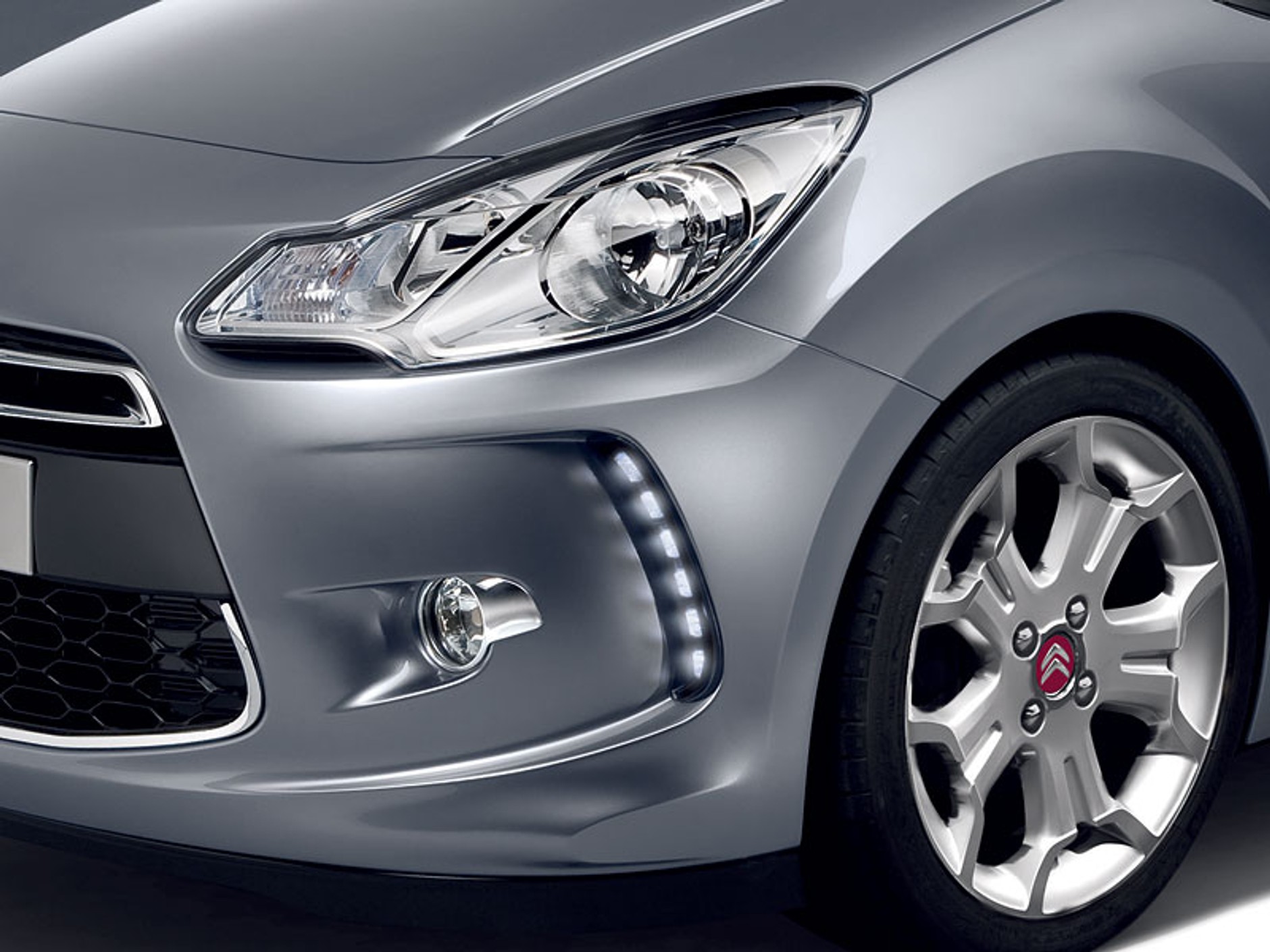 IAA Frankfurt 2009: Citroën DS3 - pierwsze informacje o wersji seryjnej