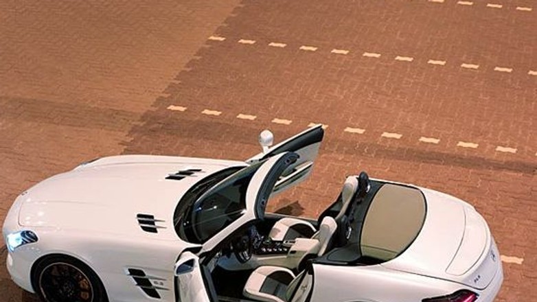 Gullwing bez dachu, czyli Mercedes-Benz SLS AMG Roadster