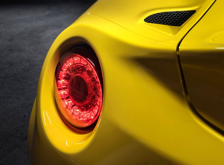 Alfa Romeo 4C Spider – premiera w Detroit
