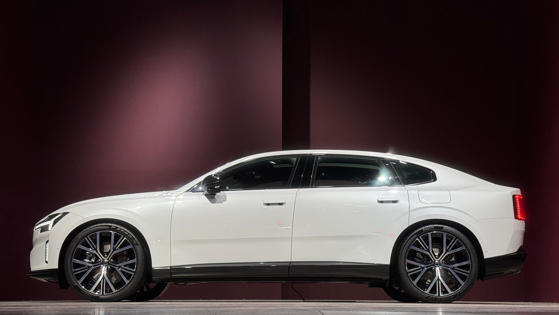 Volvo ES90 2025