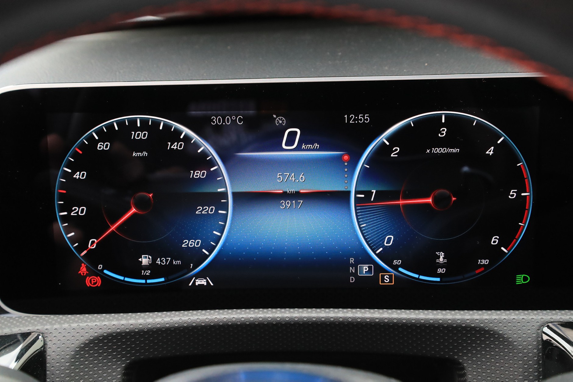 Mercedes A 180d – mała limuzyna