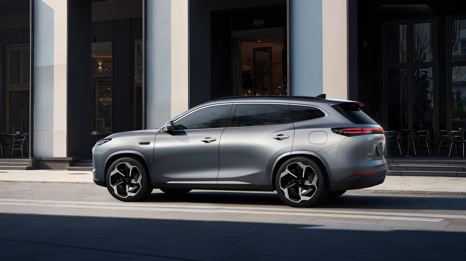 Stylistyczna nuda może być dużą zaletą tego chińskiego SUV-a