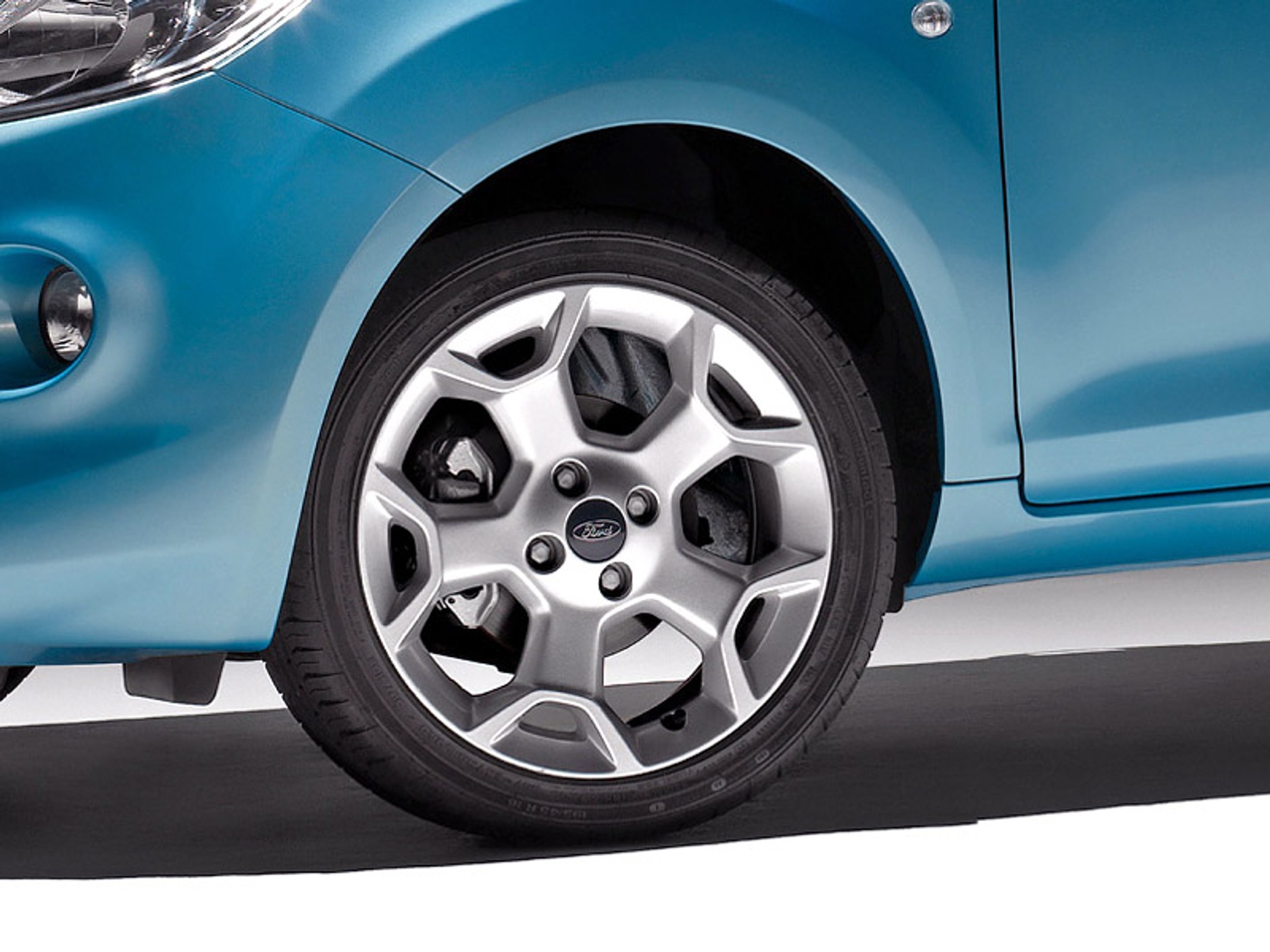 Ford: pierwszy egzemplarz Ka jutro zjedzie z taśmy