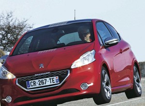 Jak jeździ Peugeot 208 GTI?
