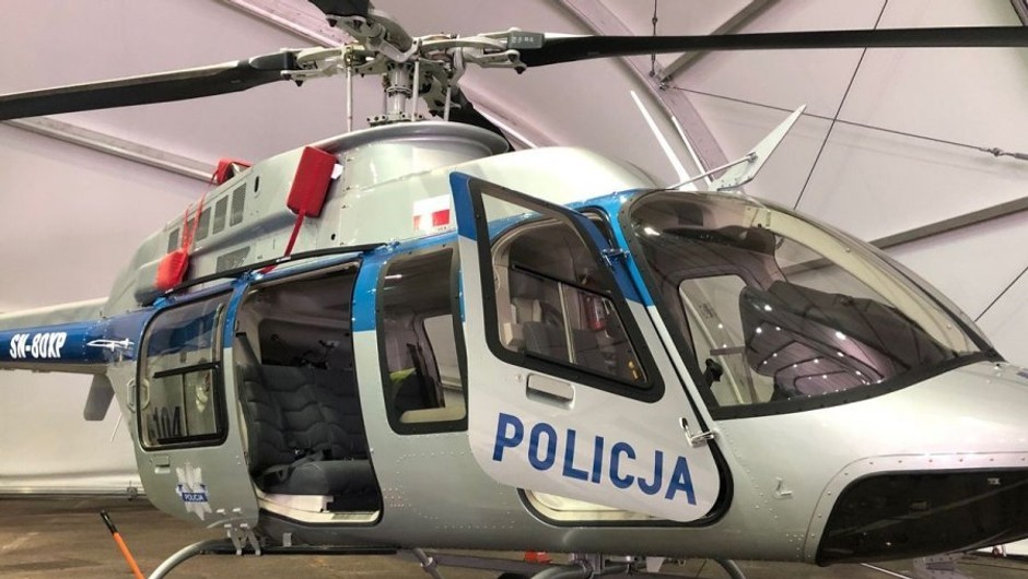 Policja patroluje drogi także z powietrza