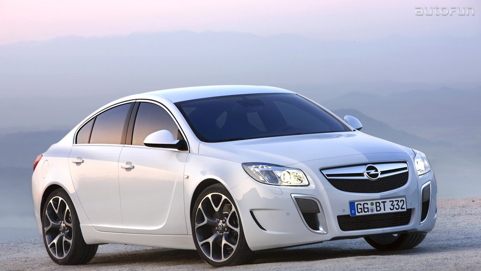 Opel Insignia OPC