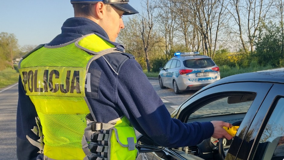 Obraz pochodzący z serwisu https://brzeg.policja.gov.pl/ob/kpp-brzeg/aktualnosci/119048,Nietrzezwi-zatrzymani-podczas-porannych-kontroli.html
