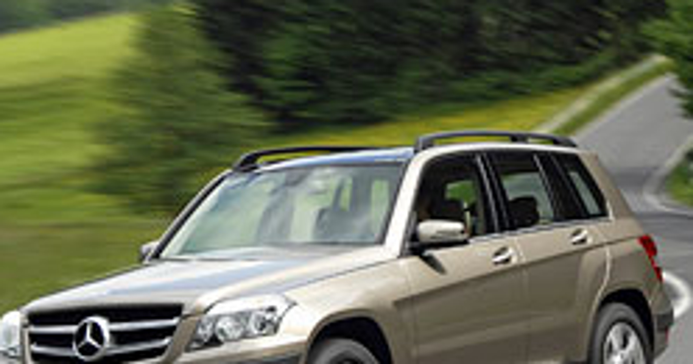 Mercedes-Benz GLK: przetestowany w Namibii (fotogaleria + informacje)