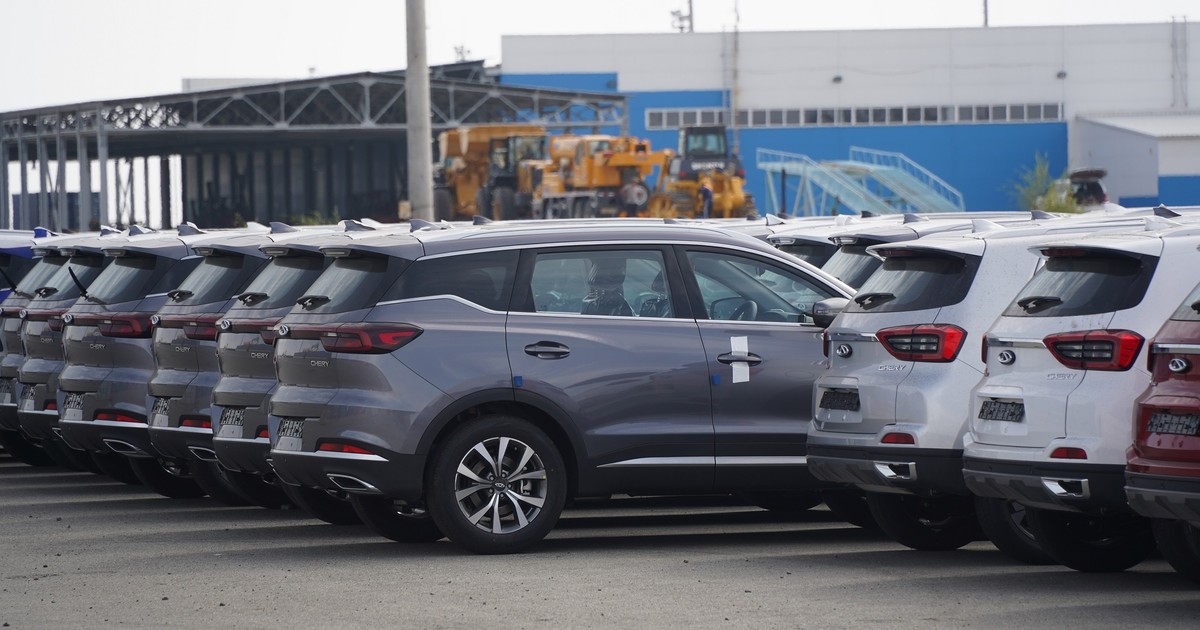 Niesprzedane chińskie SUV-y zalegają na placach dilerskich w Rosji