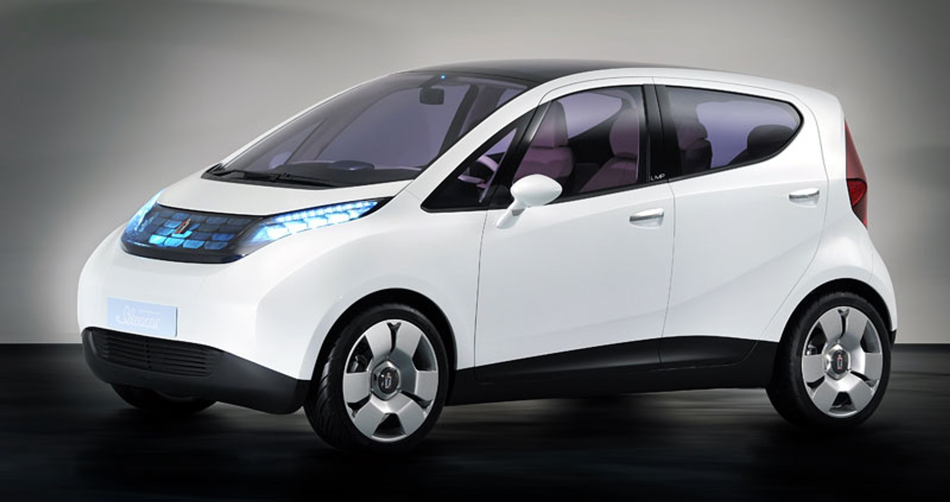 Genewa 2009: Pininfarina BLUECAR – premiera seryjnego modelu